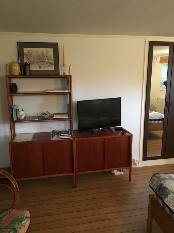 Rum I Villa - Kaerleksudden Norrtaelje Екстер'єр фото
